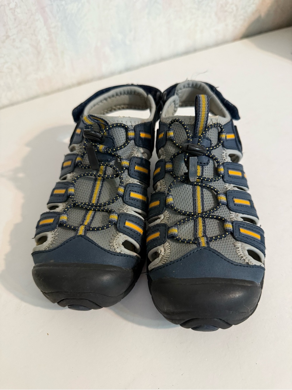 Bass-Hangten Boys Closed-Toe Active Sandals in Gray and Navy with Yellow Trim 2